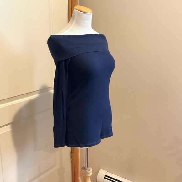 Splendid navy blue waffle off the shoulder Henley top - Picture 3 of 7